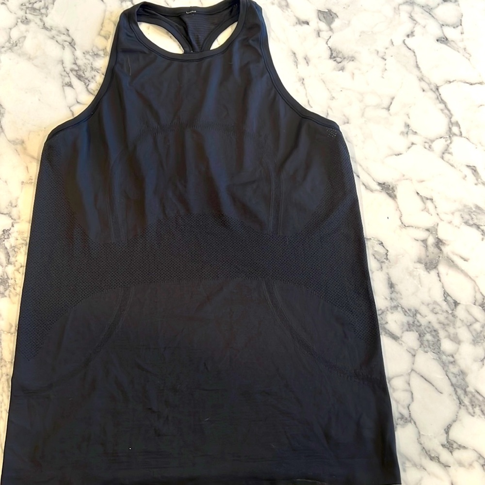 Women’s size 10 racerback lululemon tank
